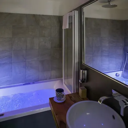 Hotel Biocity 3*