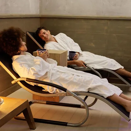 Hotel Biocity 3*